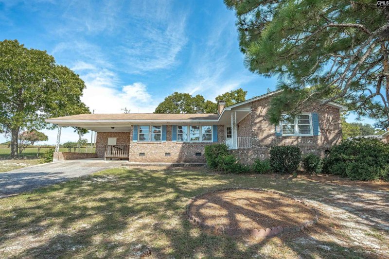Property image 3 of 2008 Woodstock Drive in Drexel Lake Hills, Columbia, SC 29223