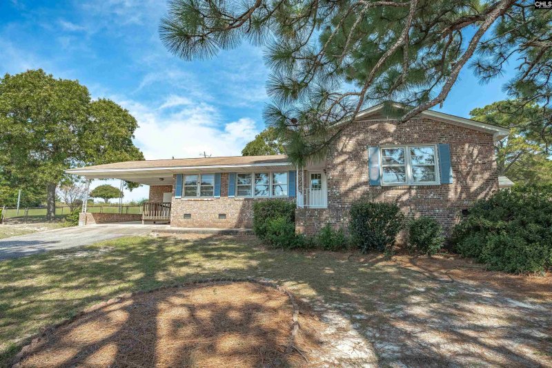 Property image 4 of 2008 Woodstock Drive in Drexel Lake Hills, Columbia, SC 29223