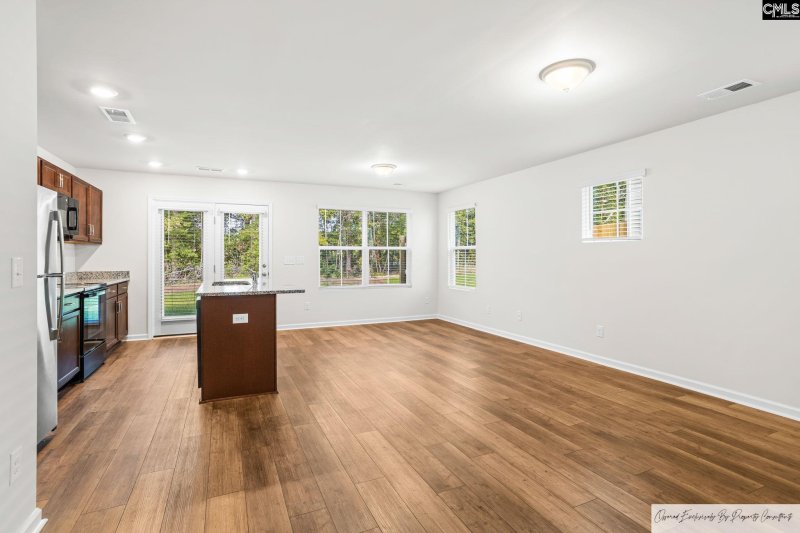 Property image 5 of 441 Pepperbush Lane in Murray Village, Lexington, SC 29072