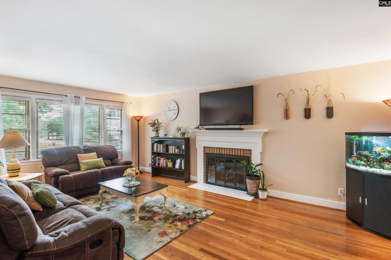 Property image 5 of 1557 S Beltline Boulevard in Rosewood, Columbia, SC 29205