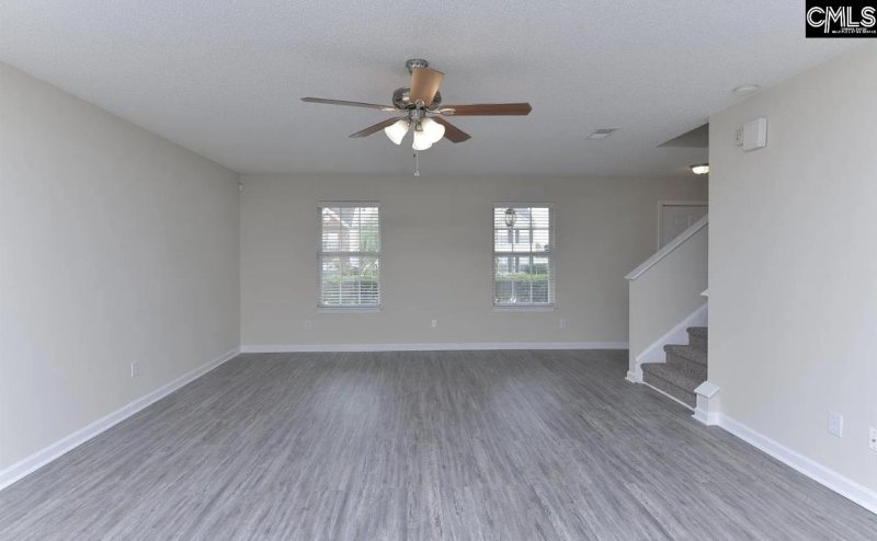 Property image 4 of 312 Killian Green Drive in Killian Green, Columbia, SC 29229