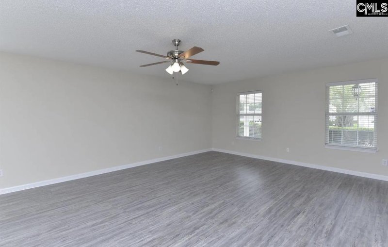 Property image 5 of 312 Killian Green Drive in Killian Green, Columbia, SC 29229