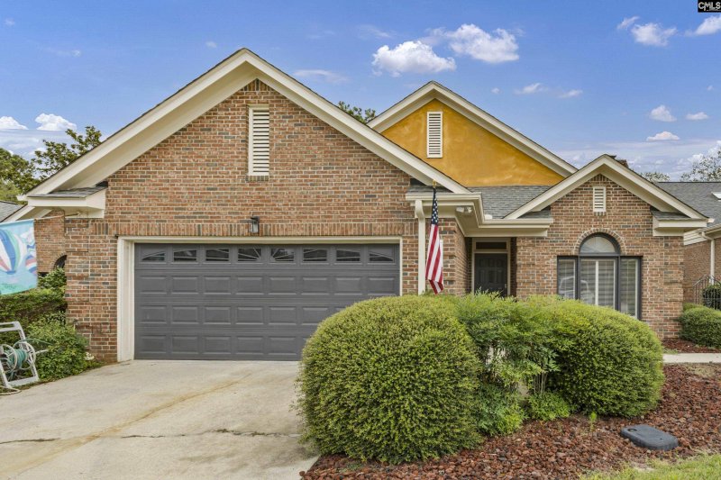 Property image 2 of 13 Southbury Lane in Reflections, Columbia, SC 29209