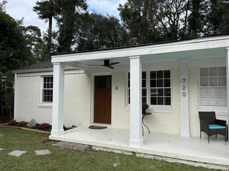 Property image 5 of 720 A Deerwood in Rosewood, Columbia, SC 29205