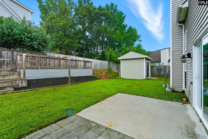 Property image 5 of 301 Cobbleview Drive in Maple Spring Farm, Lexington, SC 29072