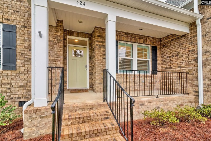 Property image 2 of 424 Lombard Way in Night Harbor, Chapin, SC 29036