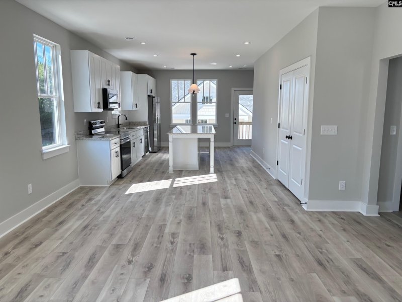 Property image 5 of 2703 Clark Street in Earlewood, Columbia, SC 29201