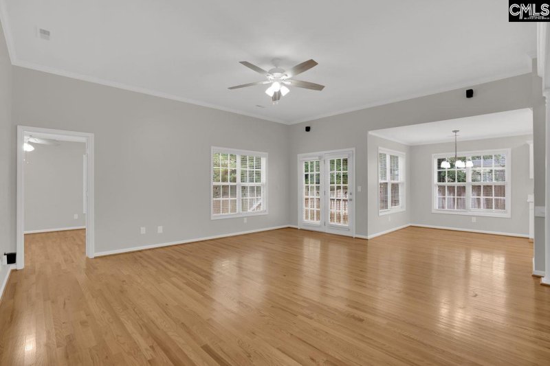 Property image 3 of 408 Gallatin Circle in Foxboro, Irmo, SC 29063