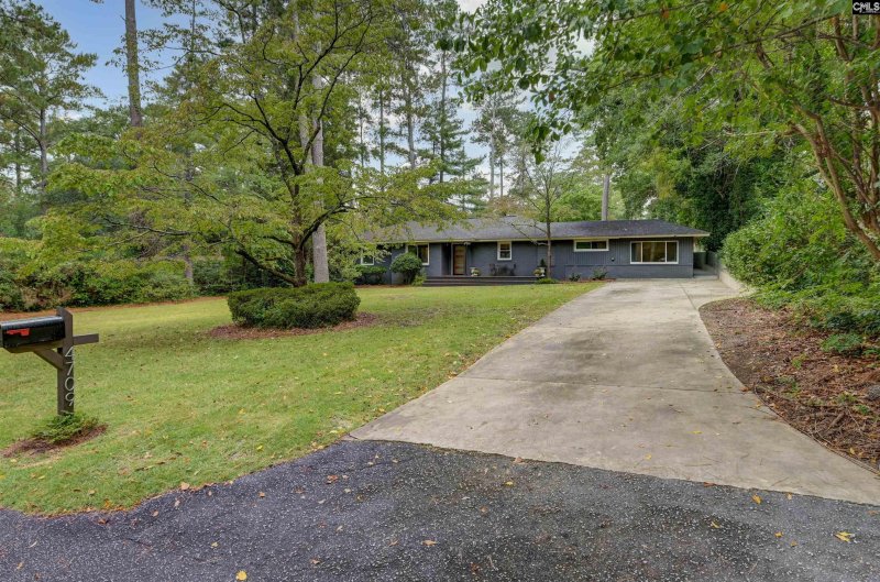 Property image 3 of 4709 Briarfield Road in Trenholm Hills, Columbia, SC 29206-1519