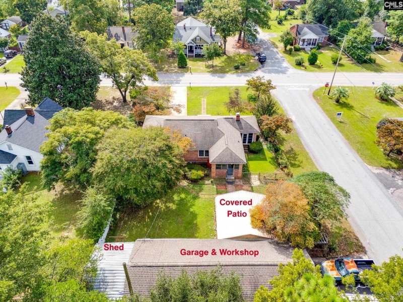 Property image 3 of 930 C Avenue in The Avenues, West Columbia, SC 29169