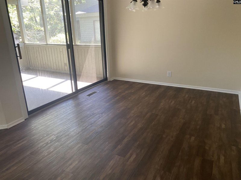 Property image 3 of 96 Ligustrum Lane in Reflections, Columbia, SC 29209-4211