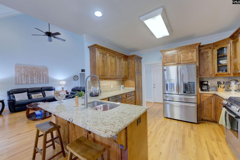 Property image 3 of 337 Scarborough Lane in Scarborough Parish, Lexington, SC 29072