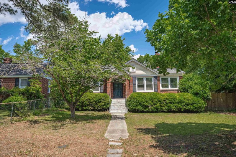 Property image 3 of 3803 Yale Avenue in Sherwood Forest, Columbia, SC 29205