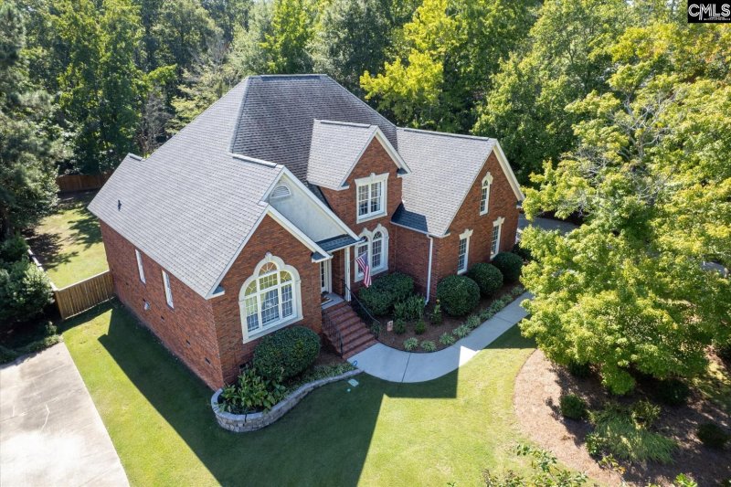 Property image 2 of 160 Secret Cove Drive in Secret Cove, Lexington, SC 29072