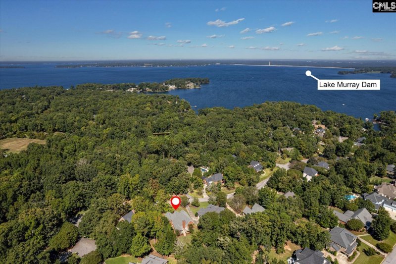 Property image 5 of 160 Secret Cove Drive in Secret Cove, Lexington, SC 29072