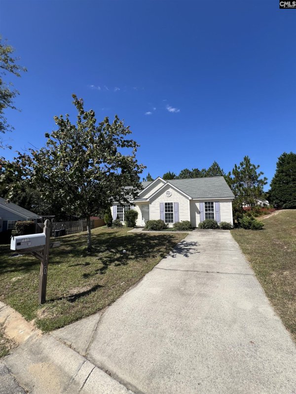 Property image 2 of 120 Wolf Run Court in Lexington Hills, Lexington, SC 29073-7176