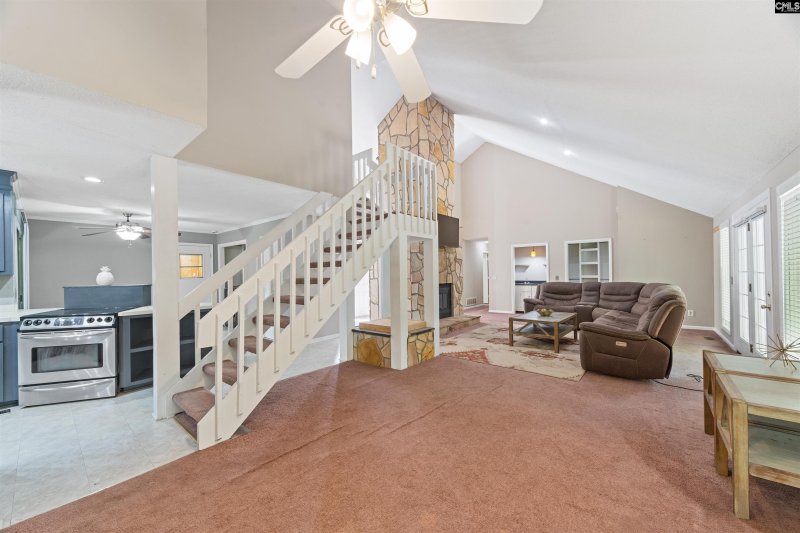 Property image 5 of 1056 Lofty Pines Drive in Murraywood, Columbia, SC 29212