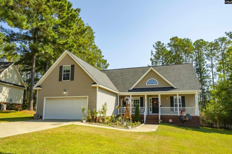 Pine Forest, Elgin Community