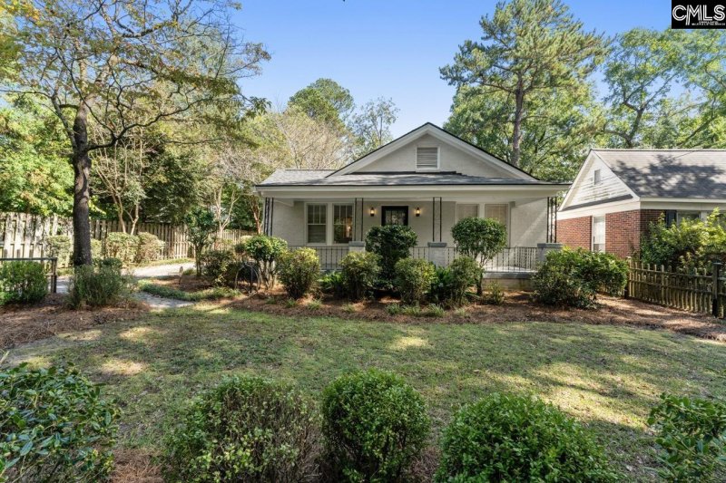 Property image 2 of 418 S Ravenel Street in Rosewood, Columbia, SC 29205