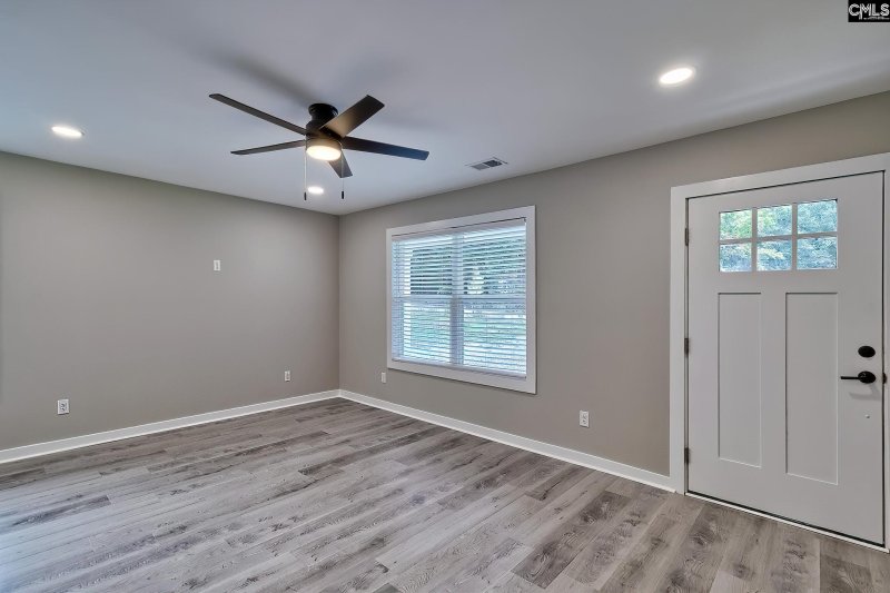 Property image 3 of 1527 Blakeley Street in Haskell Heights, Columbia, SC 29203