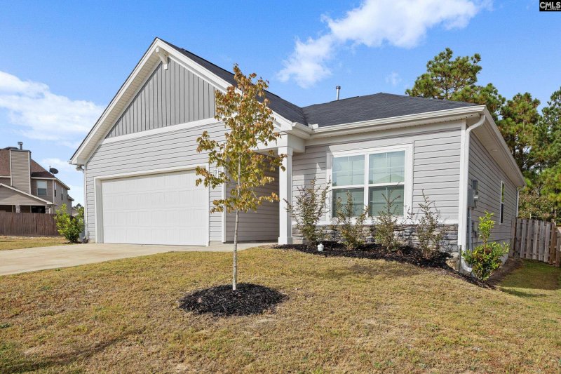 Property image 3 of 915 Cornwallis Way in Cannon Springs, Lexington, SC 29073