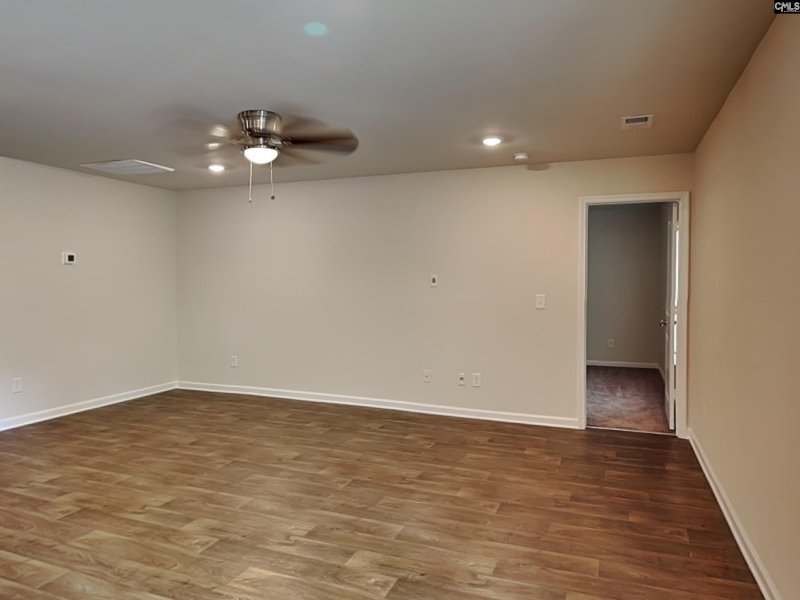 Property image 3 of 302 Crooked Pine Court in Honeytree, Columbia, SC 29061