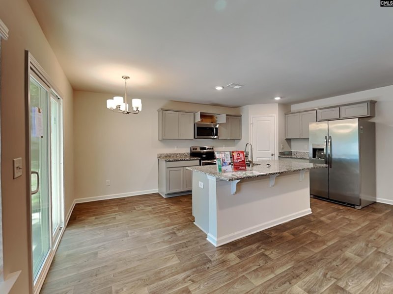 Property image 4 of 302 Crooked Pine Court in Honeytree, Columbia, SC 29061