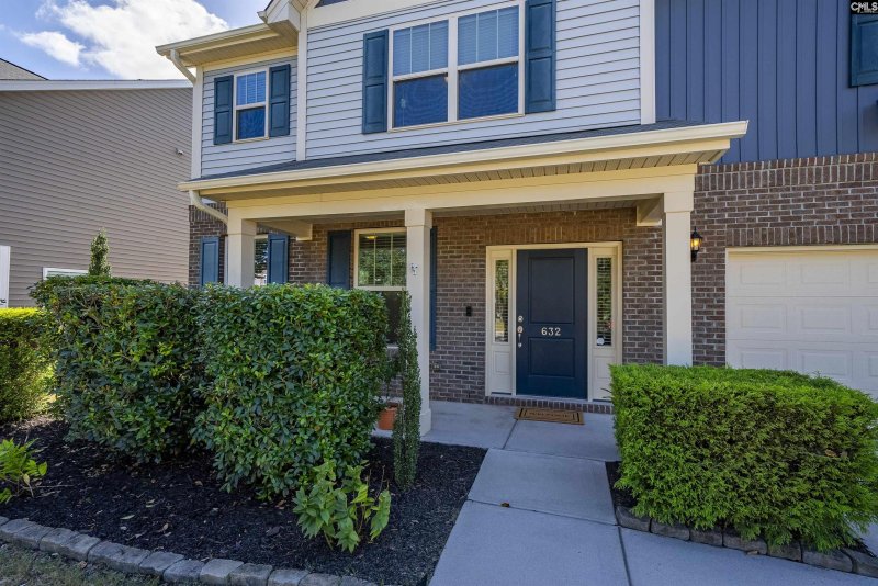 Property image 2 of 632 Blue Ledge Circle in Persimmon Grove, Lexington, SC 29072-8368