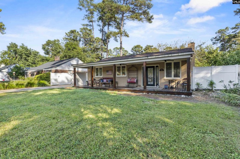 Property image 2 of 808 Buckingham Road in Hampton Trace, Columbia, SC 29205