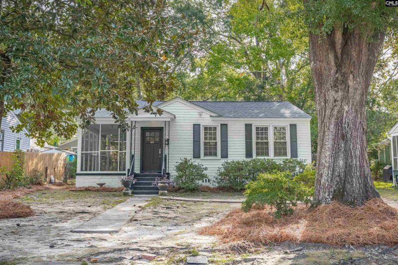 Property image 2 of 404 Tyler Street in Rosewood, Columbia, SC 29205