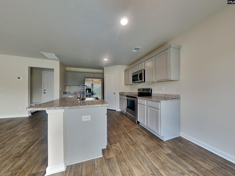 Property image 4 of 118 Bent Holly Drive in Honeytree, Columbia, SC 29209