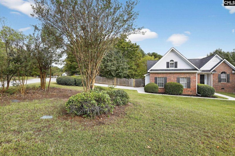 Ashford, Irmo Community