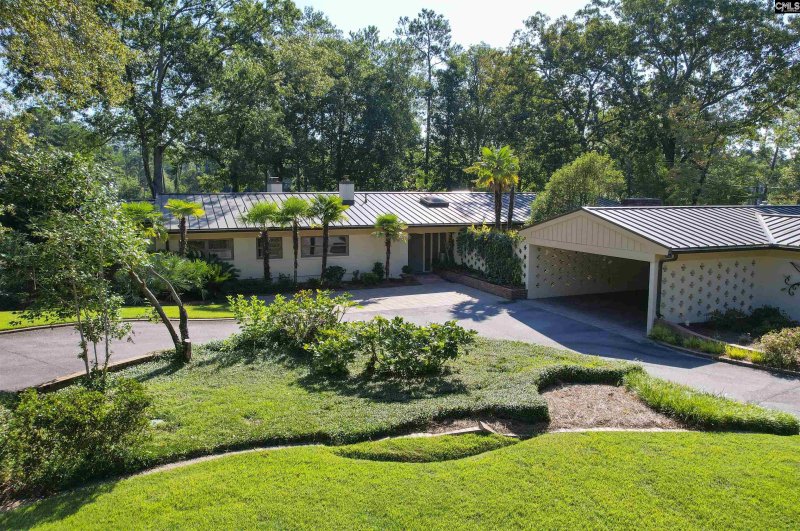 Property image 5 of 6342 Westshore Road in Forest Lake Estates, Columbia, SC 29206