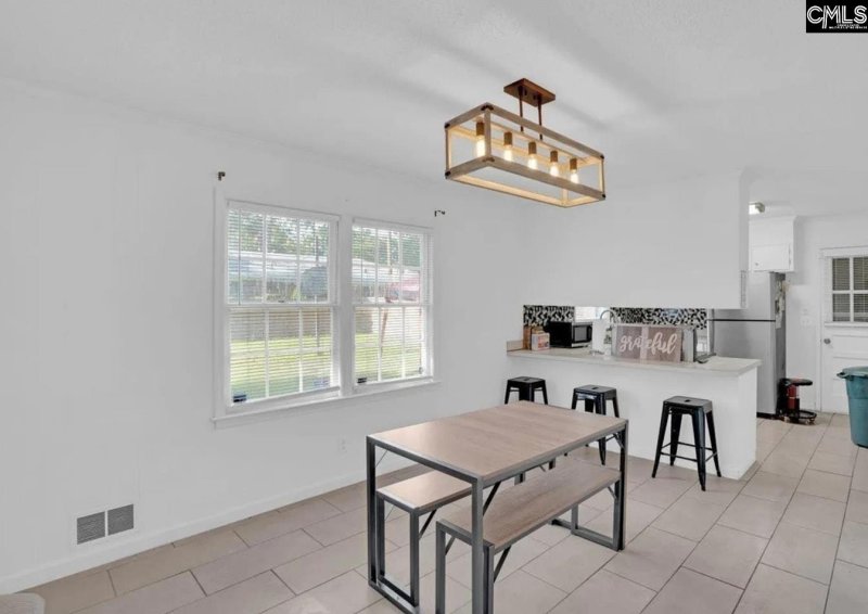 Property image 4 of 3910 Highland Park Drive in Highland Park, Columbia, SC 29210