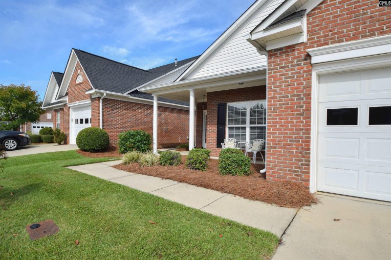 Property image 2 of 205 Buffwood Court in Quail Ridge, West Columbia, SC 29169