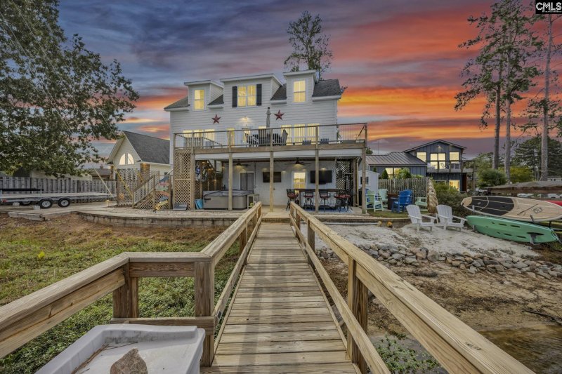 Property image 2 of 520 Walt Rauch Road in Green Valley Estates, Chapin, SC 29036