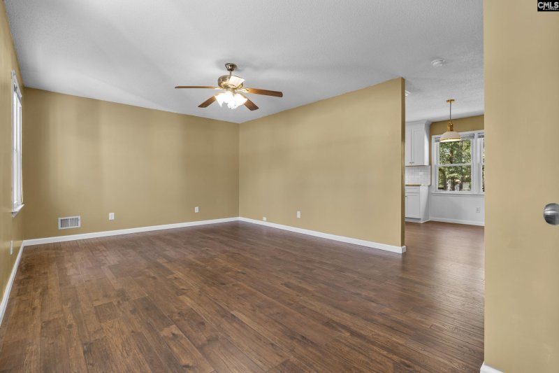 Property image 4 of 403 Revere Circle in Lafayette Square, Camden, SC 29020