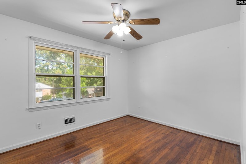 Property image 5 of 1529 Bradley Drive in Bradley, Columbia, SC 29204