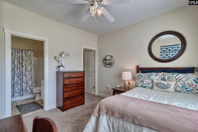 Property image 4 of 1929 Bluff Road 193 in The Retreat, Columbia, SC 29201