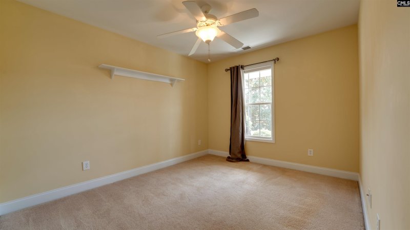 Property image 3 of 102 Burgundy Court in Summerland, Batesburg, SC 29006