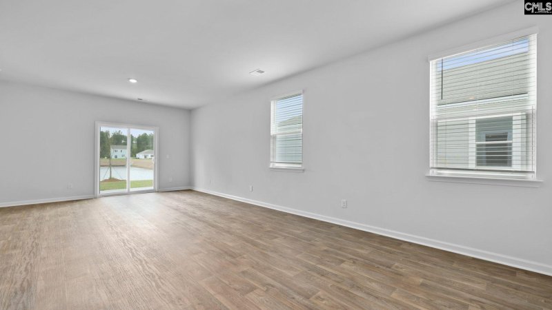 Property image 5 of 206 Livingston Woods Drive in Livingston Woods, Irmo, SC 29063