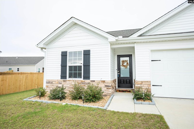 Property image 2 of 1568 Meditation Lane in Finlay Farms, Gilbert, SC 29054