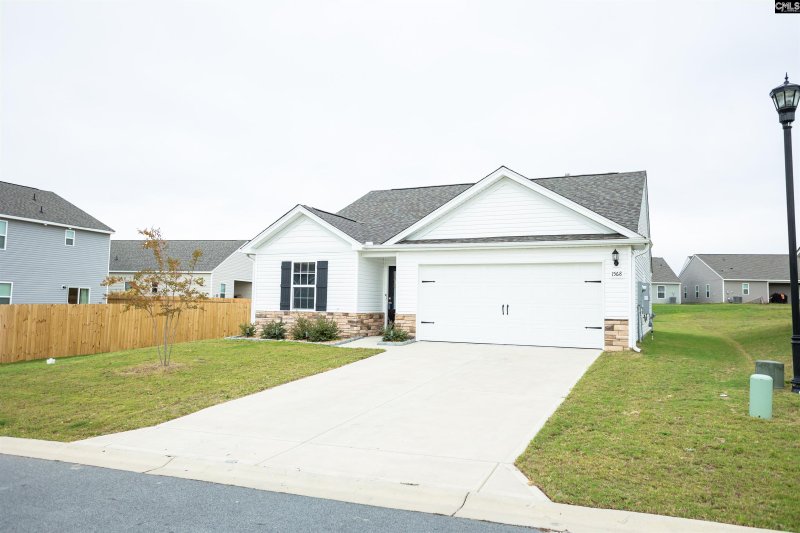 Property image 3 of 1568 Meditation Lane in Finlay Farms, Gilbert, SC 29054