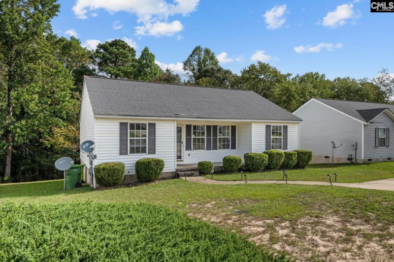 Property image 2 of 105 Petworth Drive in Winslow, Columbia, SC 29229