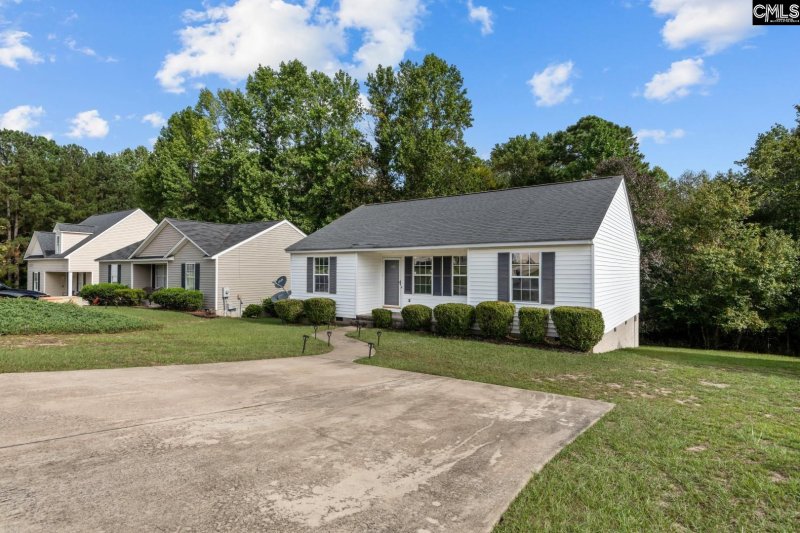 Property image 3 of 105 Petworth Drive in Winslow, Columbia, SC 29229