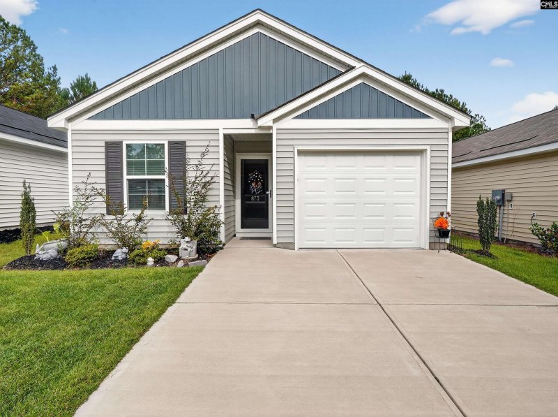 Summerwood, Columbia Community