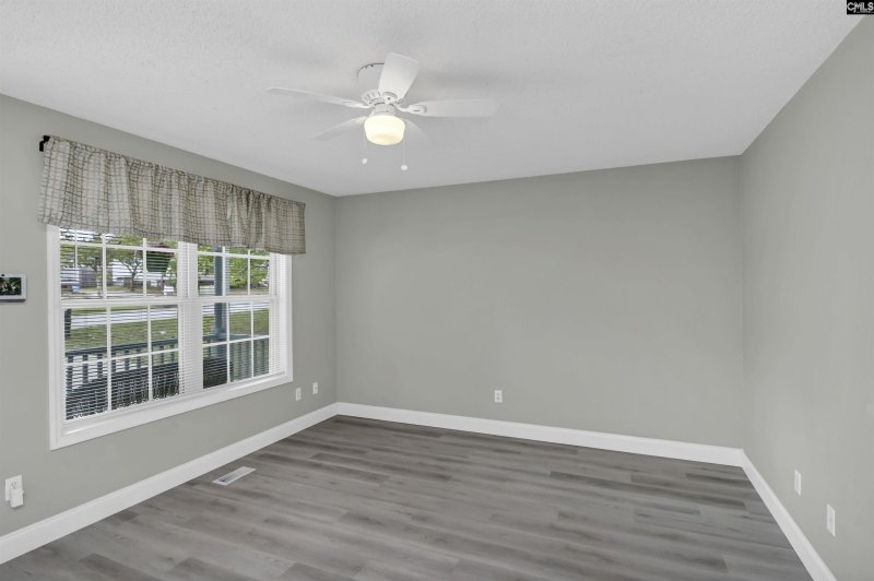 Property image 4 of 201 Hallie Hills Place in Regency Square, Lexington, SC 29073