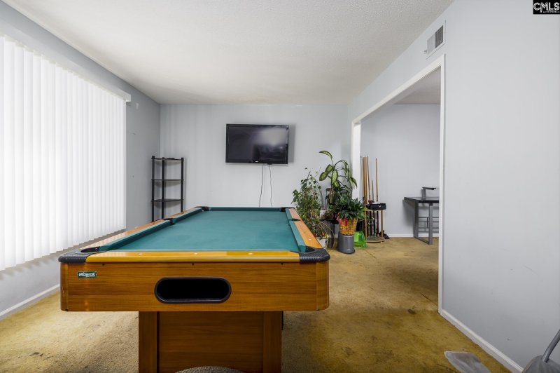 Property image 3 of 1917 Kathleen Drive in Pine Valley, Columbia, SC 29210