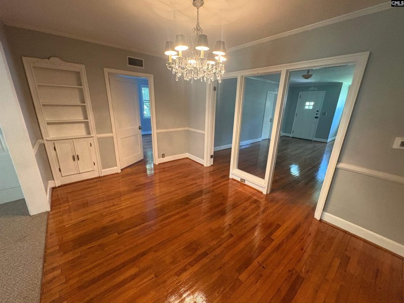 Property image 4 of 1701 York Drive in Forest Lake, Columbia, SC 29204