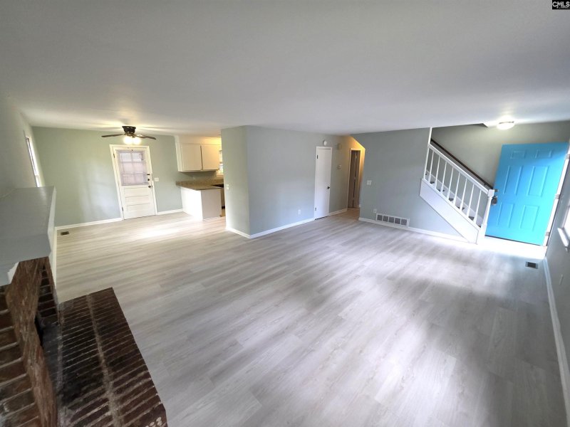 Property image 3 of 87 Westgrove Court in Harbison Grove, Columbia, SC 29212